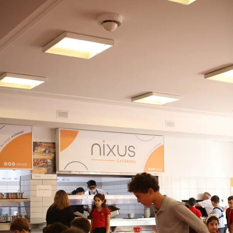 Nixus markalı yemekhane